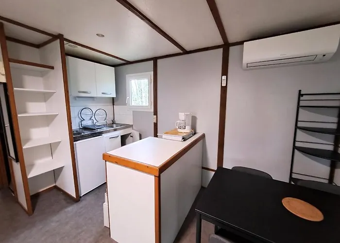 بيت للعطل Lot 11 Herm